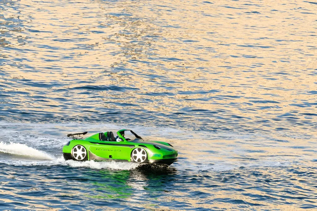 Experience Jet Car Boat Dubai - Ultimate Water Adventure